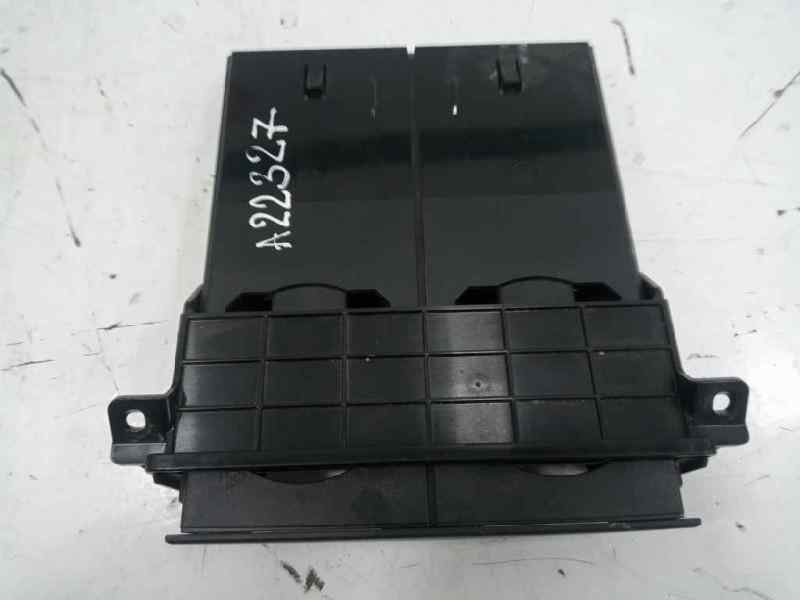 Posavasos fuso canter 3s13   |   01.13 